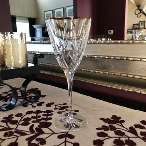Cassandra Gold Wine Glass Cristal D'Arques Durand